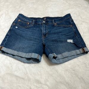 Gap denim rolled cuff jean distressed size 31 4.75” inseam